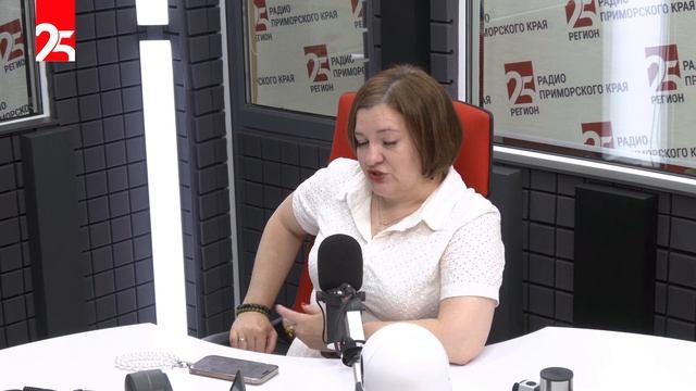 «Без галстуков»: Алёна Доценко — о Приморской картинной галерее