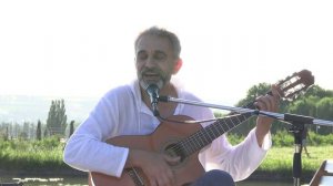 02-Уродилась репа