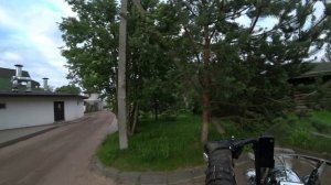 Катаю жену на харлее