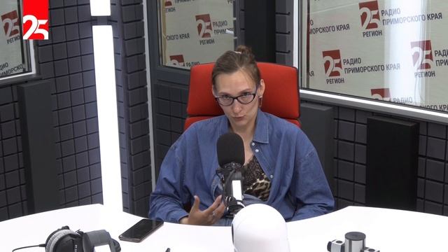 «Без галстуков»: Анастасия Козловская — День молодёжи отметят по всему Приморью