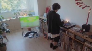 Mellow Groovy Soul Funk Vinyl Mix VI by mingsquall · Inside a Colorful Room, Groovin' Gently