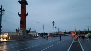 Марафон "Белые ночи" в Санкт-Петербурге, собрал около 26 000 участников.