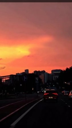 🌅Невероятный закат над городом после непогоды🌅