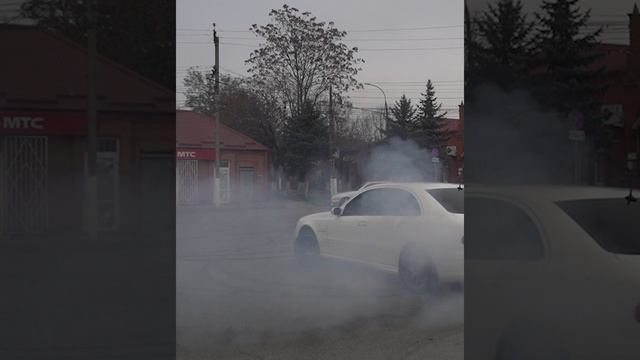 🌿 Простая, но идеальная свадьба — без гламура, зато с любовью