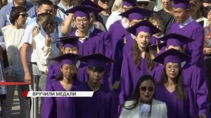 Выпускникам школ Улан-Удэ вручили медали