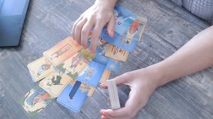 Что человек пока скрывает от вас? таро прогноз