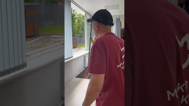 Заменили окно в детском доме!