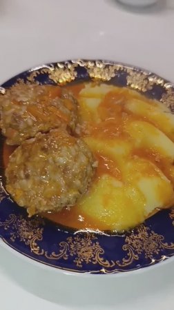 Ежики с пюре.