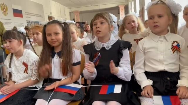 «Храним в сердцах Огонь Победы!», общеобразовательная школа №1 города Васильевка. смотреть онлайн