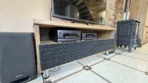 Вдохновение в древесине_ тв тумба из лиственницы.