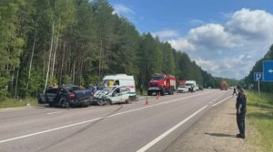 ЧЕТЫРЕ ЧЕЛОВЕКА погибли в ДТП в Костромской области