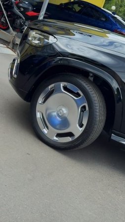 Выдача Maybach GLS 600