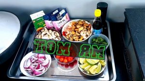 Том ям и ролы Азиатская вечеринка на даче