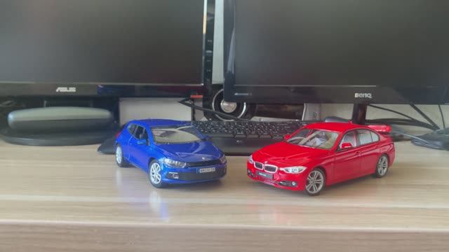 Обзор моделей BMW 335i и VW Scirocco в масштабе 1/24 от Welly