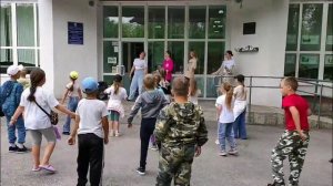 Зарядка у библиотеки