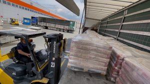 За бортом жара +30 кондей рулит. Дураки и дороги)))) или дураки на дорогах😩работа по городу✌️