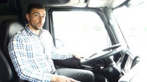 2019 International LoneStar - Exterior And Interior video - 18 Speed Ultrashift