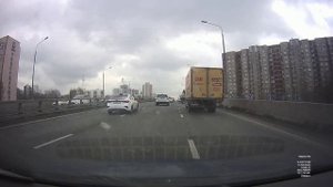Через 22 часа приехали