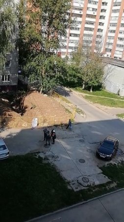 наконец-то теплосеть приехала а то месяц без горячей воды