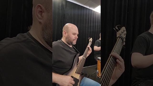 Репетиция к концерту 13го июля в клубе А.Козлова. Всех ждем! Бас Dingwall ABZ Custom 
@alexander_dov