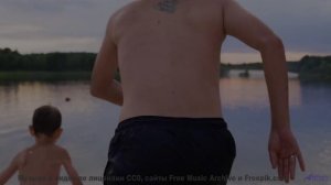 Включите и почувствуйте, как падают снежинки! - The Plug -- Kirk Osamayo -- Season Two (BLUE)