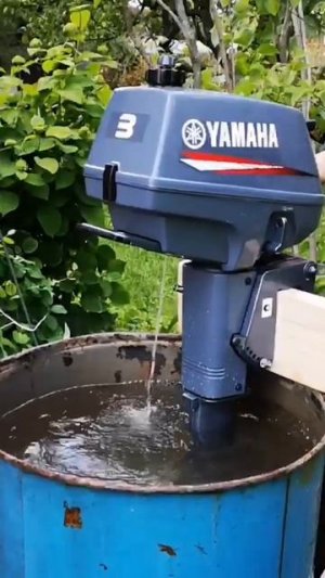 Лодочный мотор Yamaha 3
