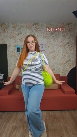 🎬 Когда  дело не в вещах, а в подаче.

Стильная тельняшка? Да. Но в ролике она работает как ключ к ч