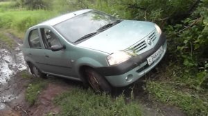 Рено ЛОГАН с цепями на колесах