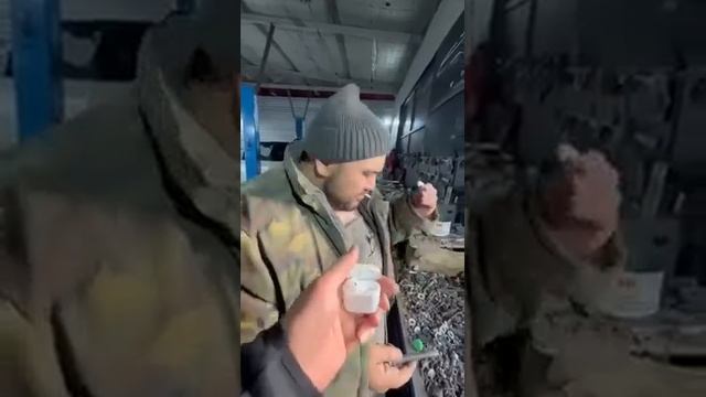 Раньше у наших отцов такой знакомый «дядя Федя» или «дядя Саша» у всех был