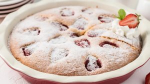 Пирог с клубникой. 🍓🍓🍓Очень простой рецепт 🍰🍰🍰