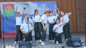 Нытье и жалобы) И концерт с купанием в фонтане.