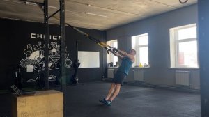 Y-тяга в TRX
