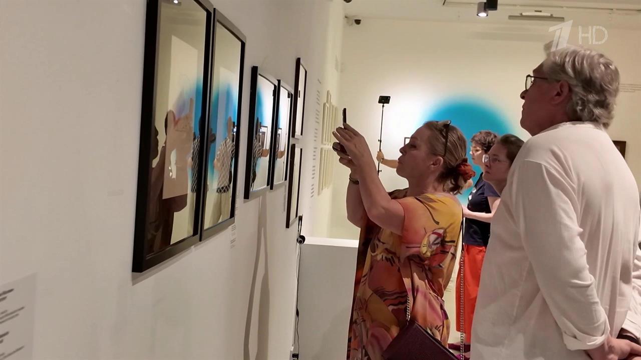 В музее современного искусства открылась выставка художника Ивана Клюна