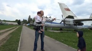 Мисс Кети [ Miss Katy ] - Кэти и музей авиации