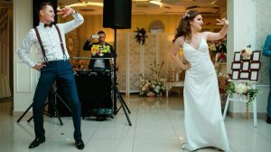 СВАДЕБНЫЙ ТАНЕЦ - МИКС! С ЛЮБИМЫМИ НЕ РАССТАВАЙТЕСЬ