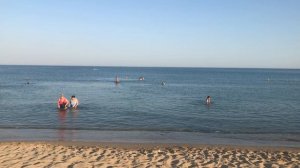Приятная новость: вода в Черном море прогрелась. Айда на отдых в Евпаторию!