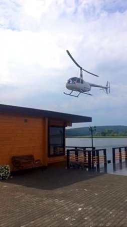 Проверка нашей беседки на прочность вертолётом