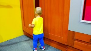 Влад и Ники и их весёлый день в парке для детей!