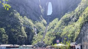 Тяньмэнь: дорога к небесам, Китай