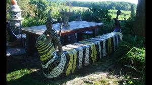 25 дизайнерских идей для скамеек из камня 🪨