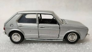 Модель коллекционная Volkswagen Golf GTI Германия 1:43
