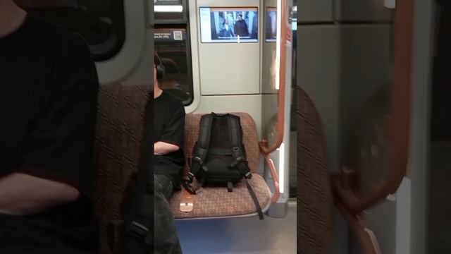 08.07.25. ... разная зарисовка в московском метро