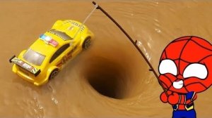 Эксперимент с человеком-пауком: Вихревая дыра против автомобиля, Кока-кола, Пепси, Фанта и Ментос и