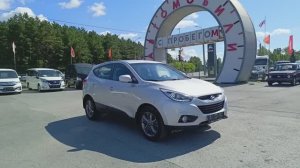 Hyundai ix35 2,0 л. Бензин АКПП  (150 л.с.) 4WD 2013