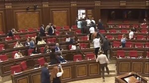 Драка в парламенте Армении