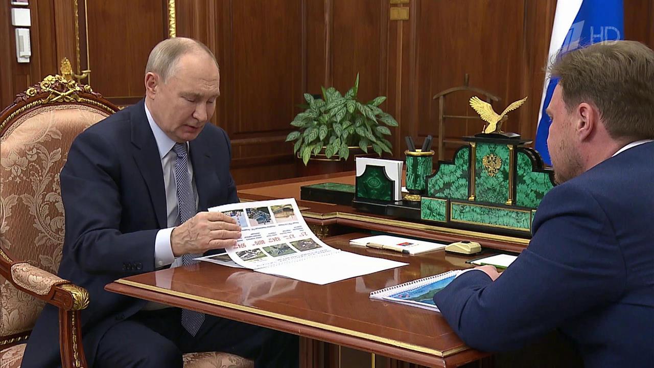 Владимир Путин обсудил с Виктором Хмариным стратегически важные проекты в энергетике