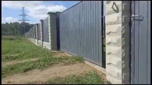 Забор для дачи с  откатными воротами