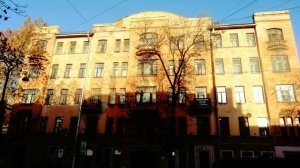 Дома Петербурга