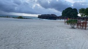 Водные виллы на Мальдивах, остров Фиха, прогулка | Эглет