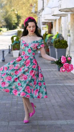 *****Весь этот день пусть пройдет
налегке...